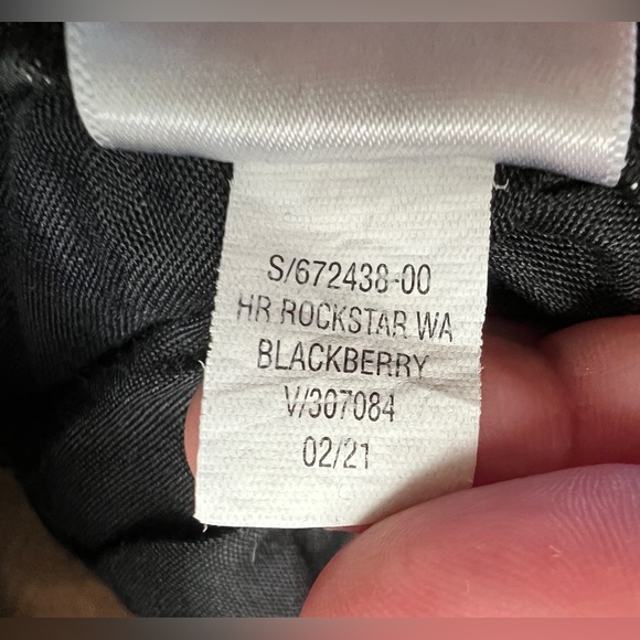 Old Navy's High-Waisted Rockstar Black Distressed Jeans Size 18 - Picture 5 of 7